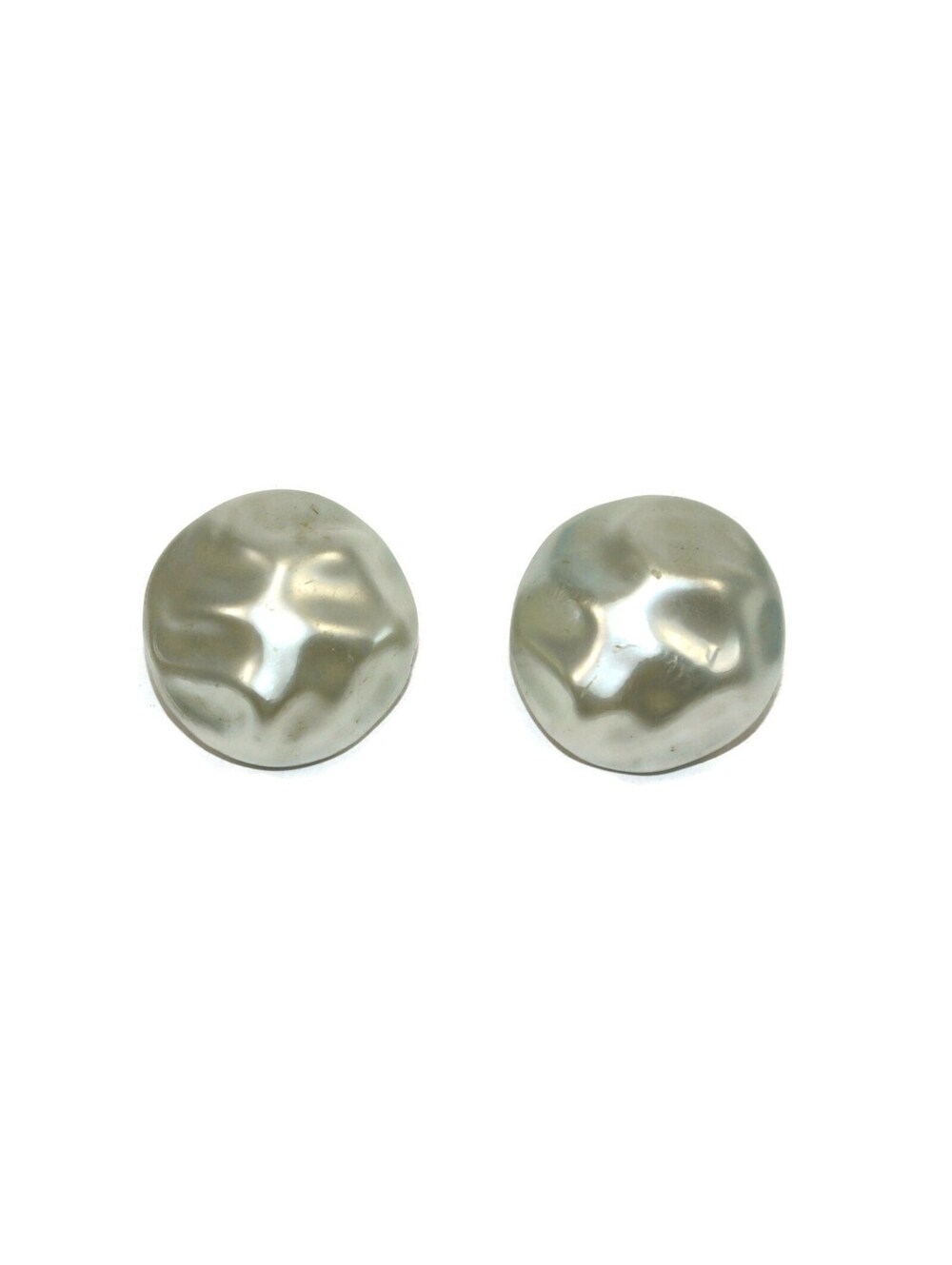Vintage Round Silver Tone Plastic Clip on Earrings.